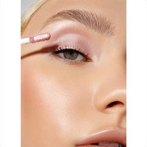 LUXVISAGE  /  SATIN Nude super stay  203 Powder Rose (5537)