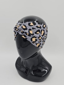 ESENIA ������� �� ������ �������