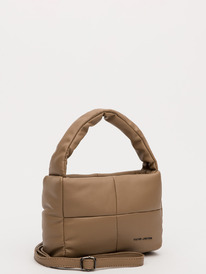 7106�� 25 ����� �������