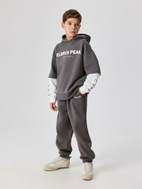 Acoola     Osbourne_pt 20140460013 -