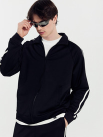 Mark Formelle   121200/1 121200/1  +. 1050