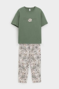 ����� �� 12.01 Very Neat ������ ��� � 20053/24/����������,������� �����