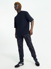 27.03  Mark Formelle ����� ������� 181143 181143 ������ ���-��� 1050