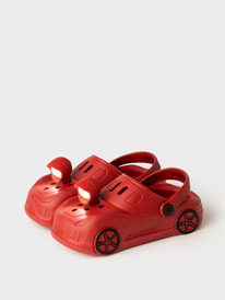 30.03  PlayToday ���� ��� ��������� 12612714