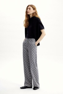 09.04  Very Neat ����� ��� ��� 4129/�������,�����-������