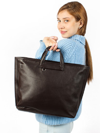 19.06 LACCOMA ����� ��8561-���������� ����������� ����